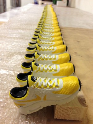 Nike Zero, 150 miniatuur schoentjes beschilderd